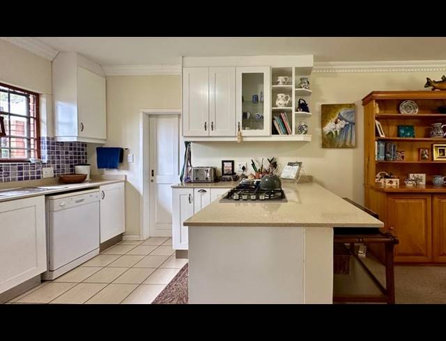 3 BEDROOM TOWNHOUSE FOR SALE IN HOWICK NORTH